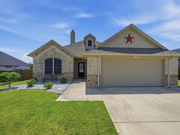 714 Mary Lee Lane, Collinsville, TX 76233