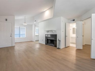 5550 Spring Valley Road, Unit D31, Dallas, TX 75254