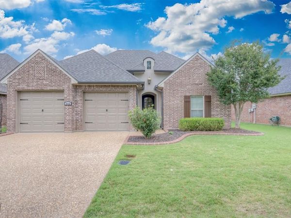605 Canoe Trail, Bossier City, LA 71111