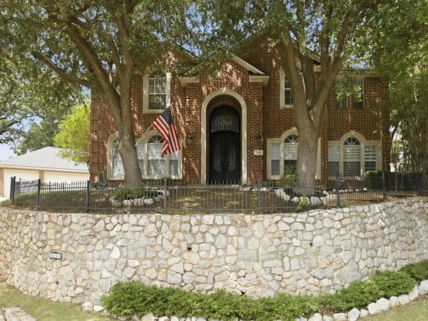 3145 Joyce Court, Grapevine, TX 76051