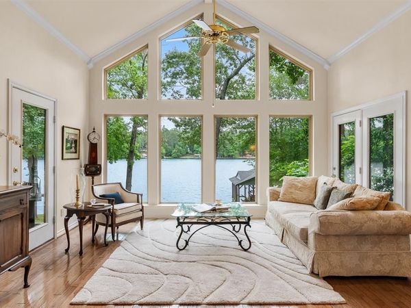 116 Pinewood Cove, Holly Lake Ranch, TX 75765