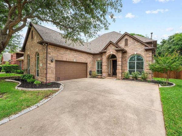 2303 Regina Drive, Corinth, TX 76210
