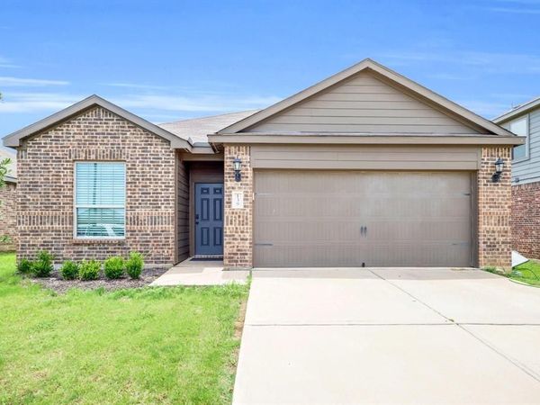 139 Alamo Way, Venus, TX 76084