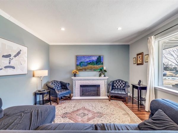 2819 Hollandale Lane, Farmers Branch, TX 75234