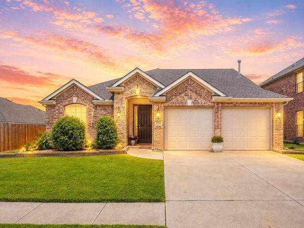809 Cauble Drive, Fate, TX 75087