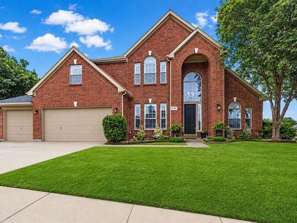 5200 Cornerwood Drive, Fort Worth, TX 76244