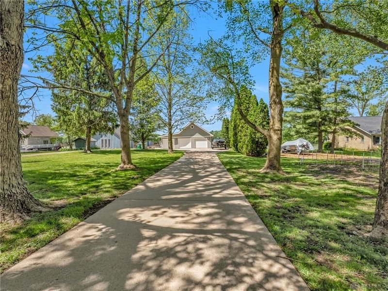 4526 Navajo Trail, Jamestown, OH 45335 Photo 16