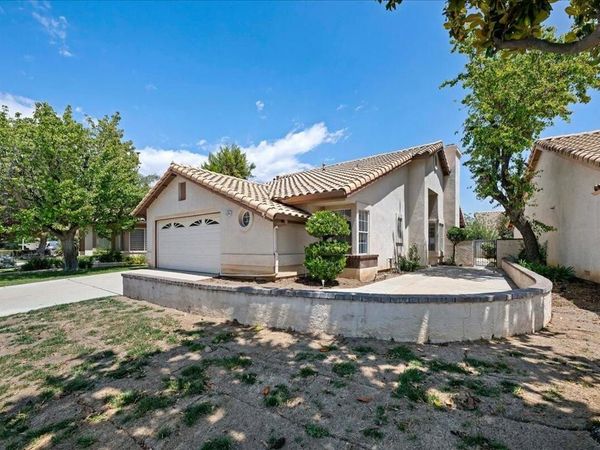 962 Oakland Hills Drive, Banning, CA 92220