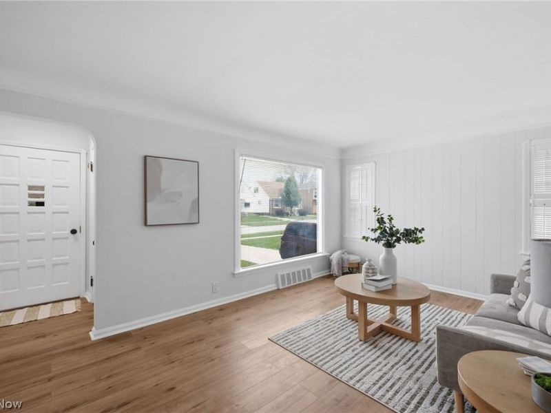 5503 Westlake Avenue, Parma, OH 44129 Photo 3