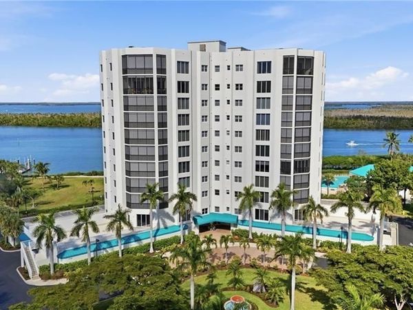4183 BAY BEACH LN, Unit 3P1, FORT MYERS BEACH, FL 33931