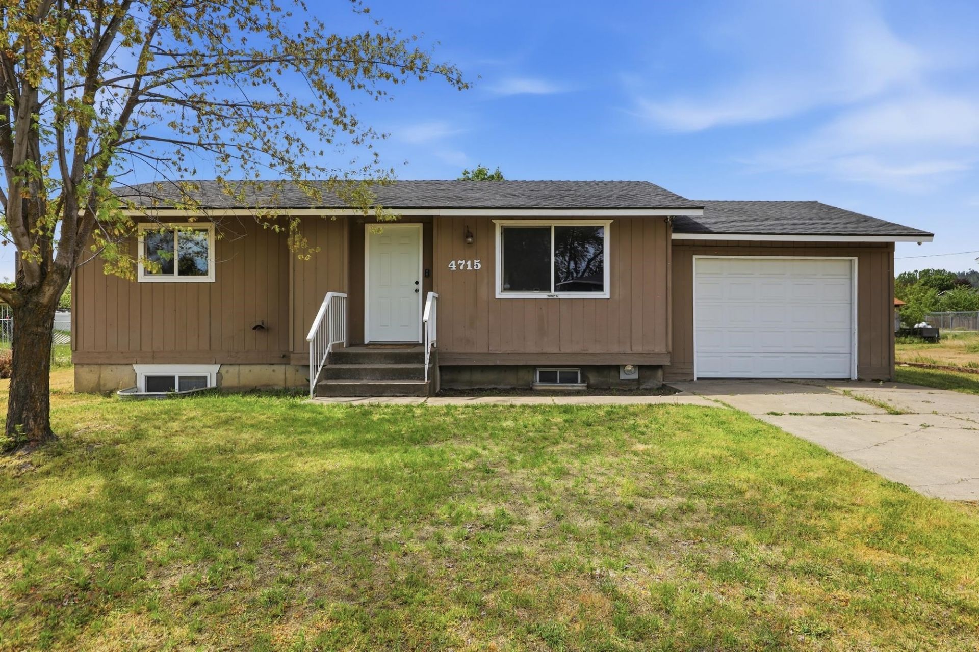 4715 N Progress Rd, Spokane Valley, WA 99216 Main Photo