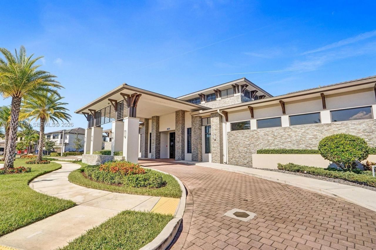 16036 NW 89th Ct , Miami Lakes, FL 33018 Photo