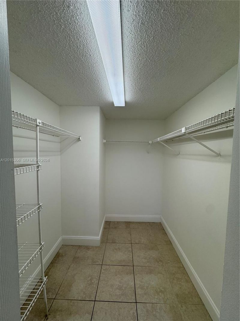 9893 Nob Hill Ln , Unit 9893, Sunrise, FL 33351 Photo