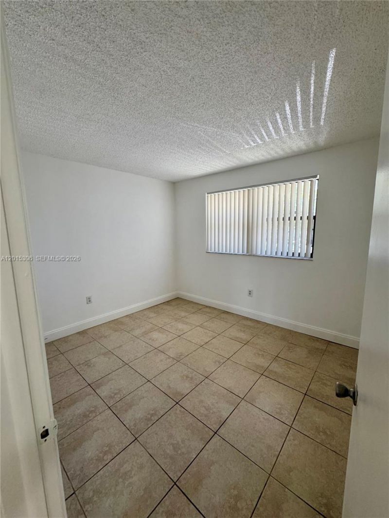 9893 Nob Hill Ln , Unit 9893, Sunrise, FL 33351 Photo