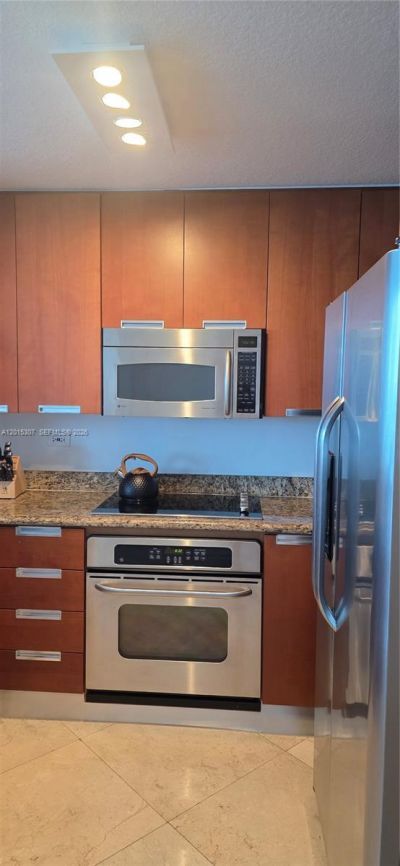 6515 Collins Ave , Unit 1107, Miami Beach, FL 33141 Photo