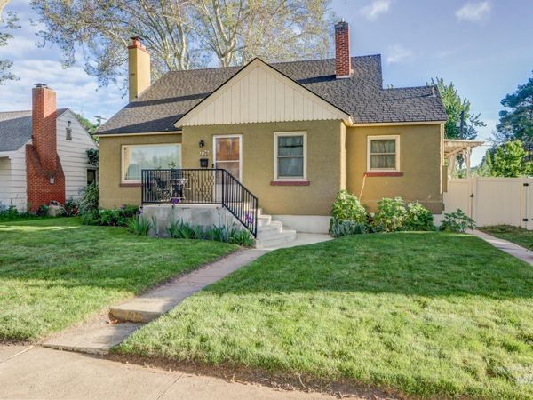 706 E 1st, Emmett, ID 83617