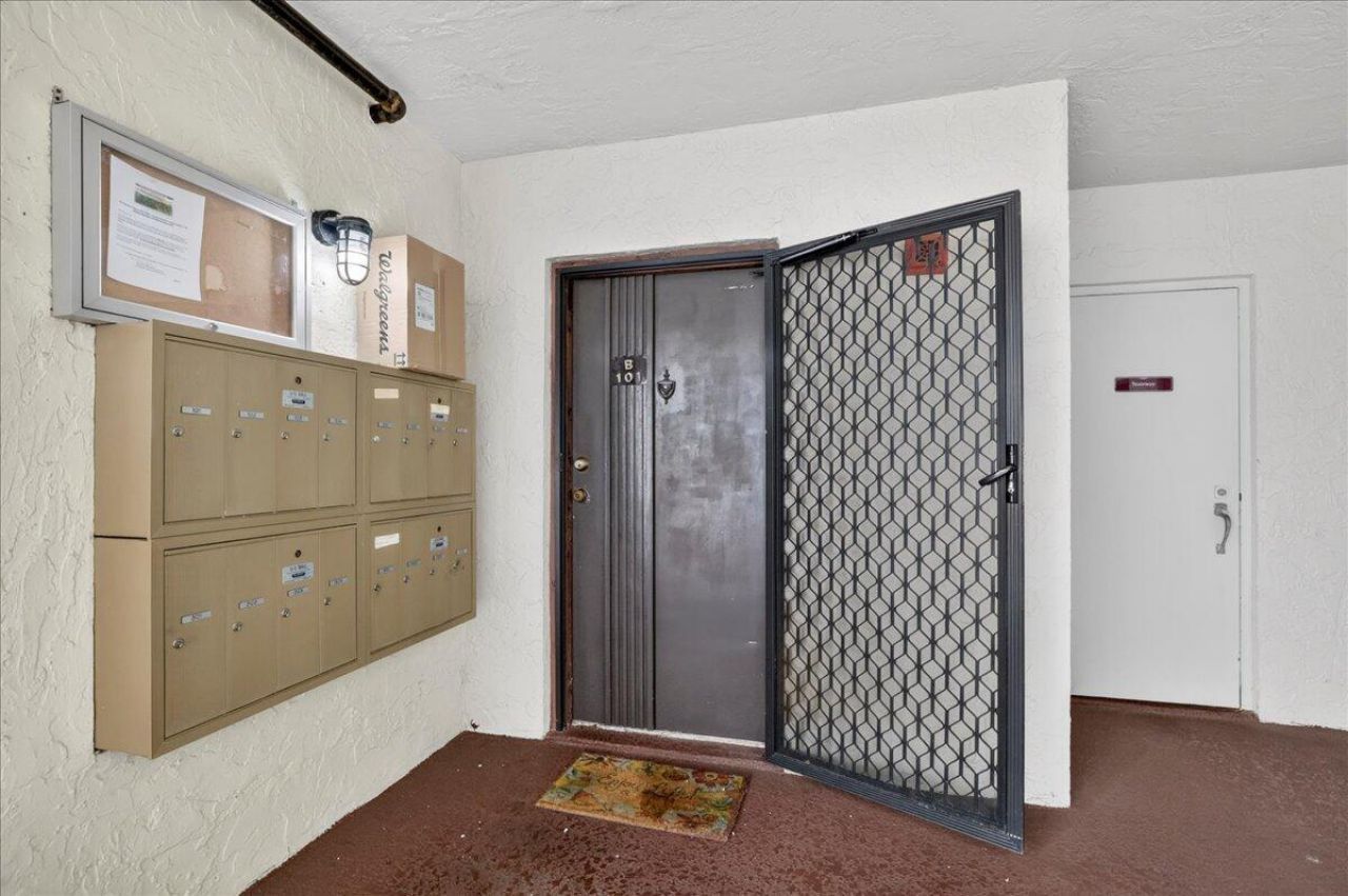 6328 W Longboat Ln Lane W, Unit 101, Boca Raton, FL 33433 Photo