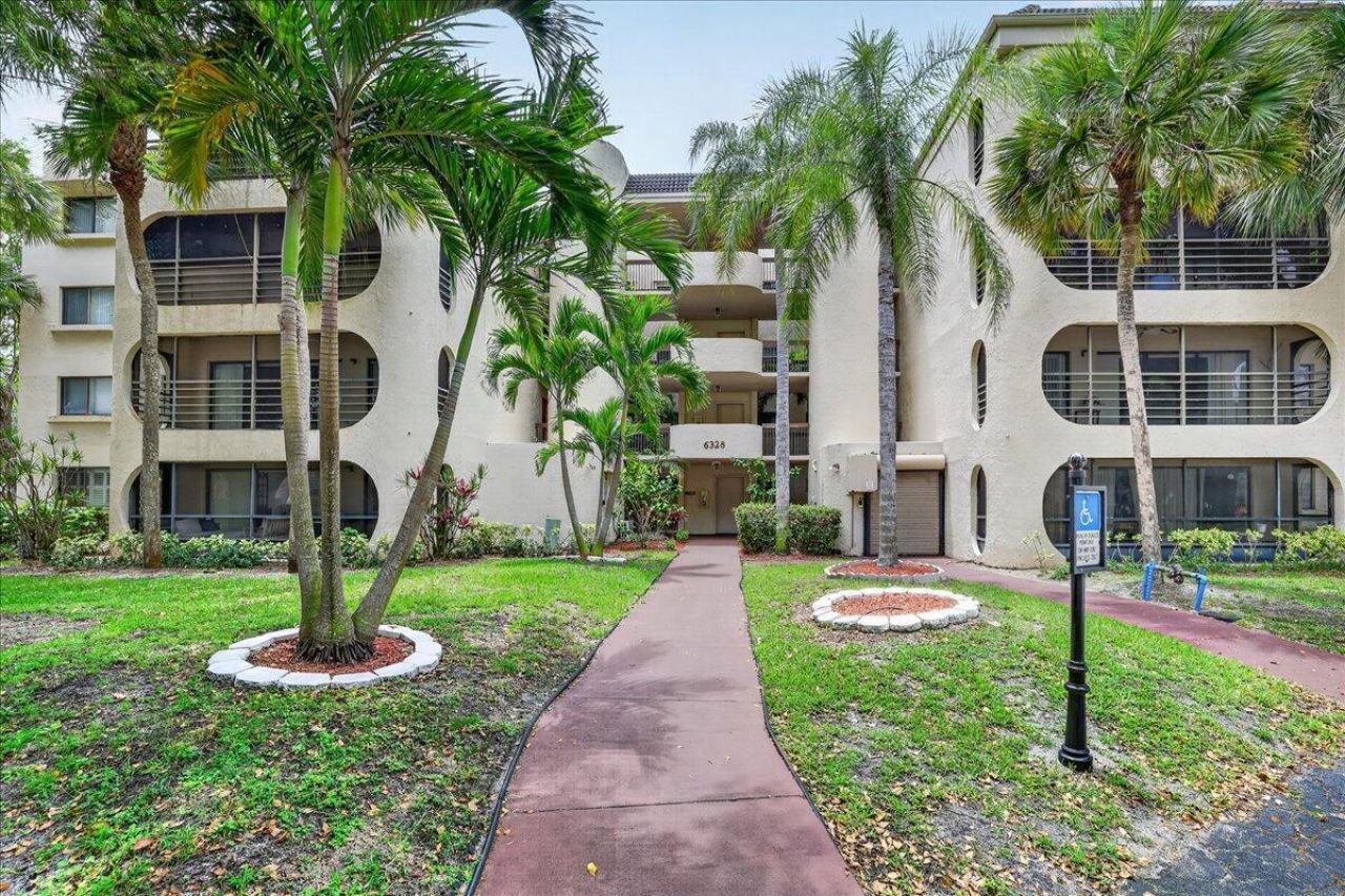 6328 W Longboat Ln Lane W, Unit 101, Boca Raton, FL 33433 Photo