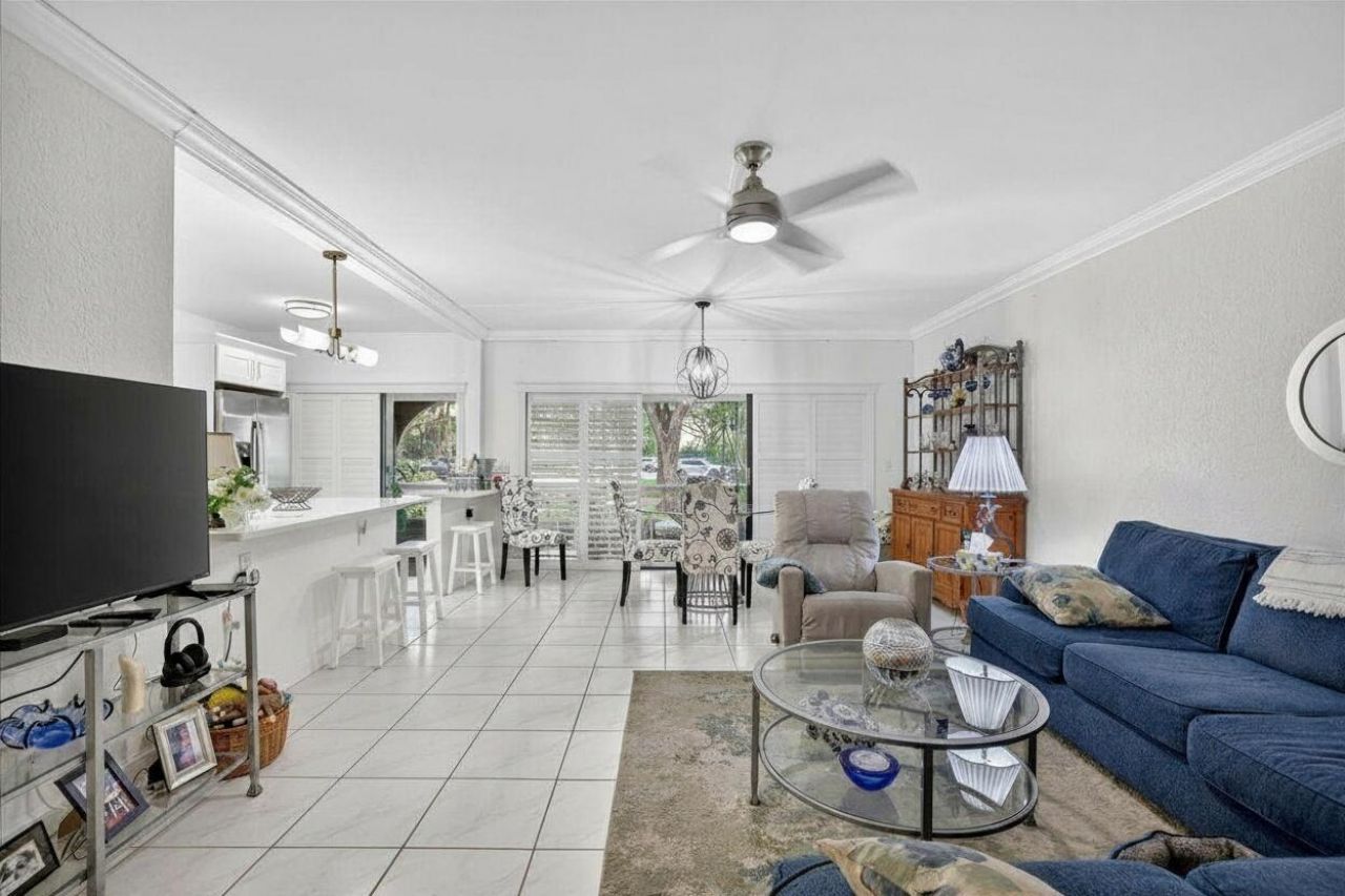 6328 W Longboat Ln Lane W, Unit 101, Boca Raton, FL 33433 Photo