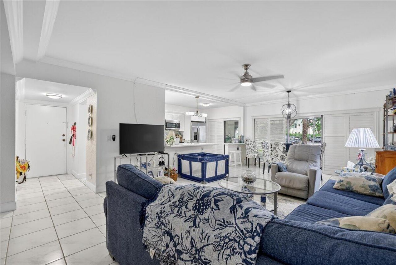 6328 W Longboat Ln Lane W, Unit 101, Boca Raton, FL 33433 Photo