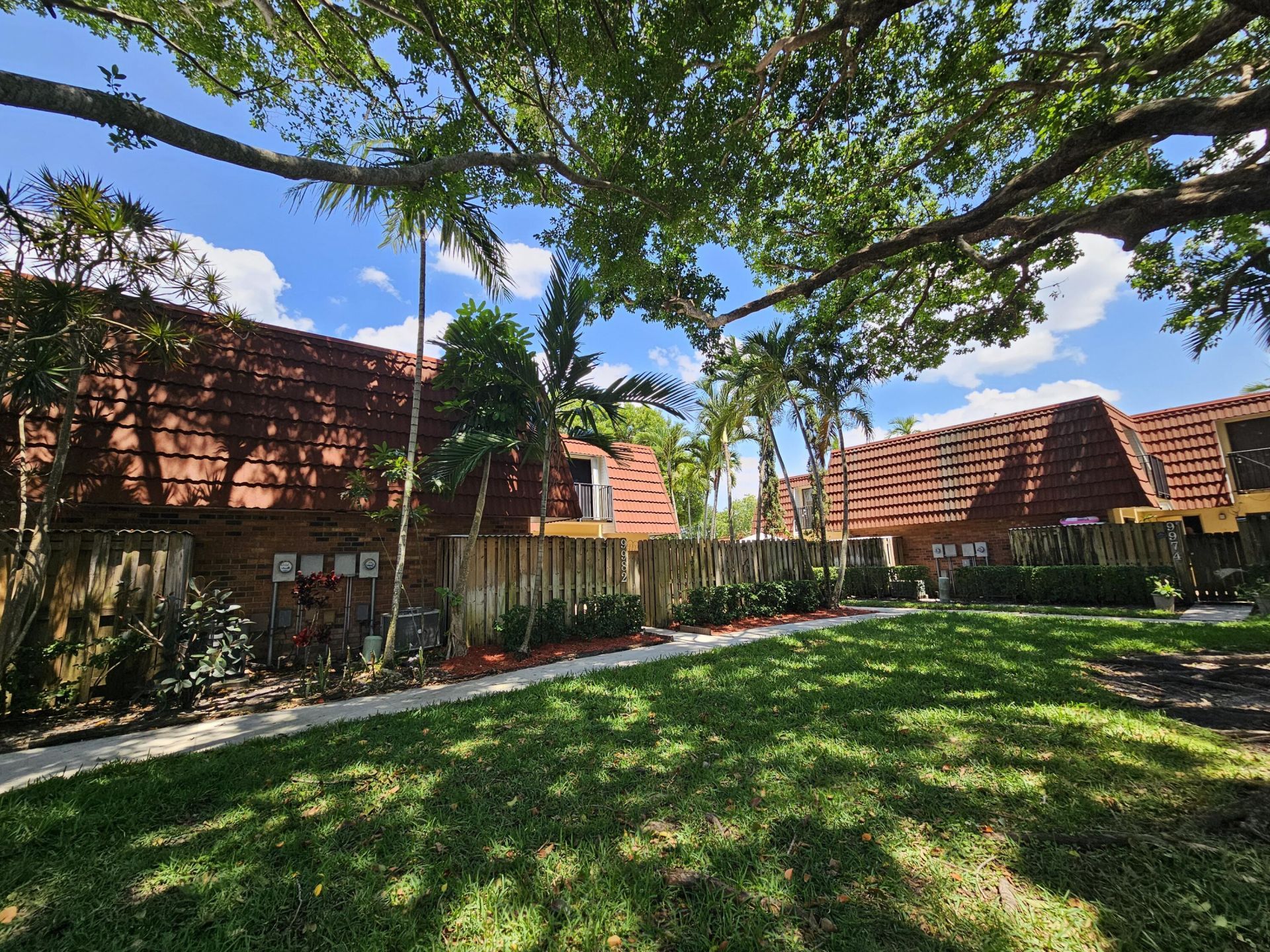 9982 NW 6th Court, Plantation, FL 33324 Photo
