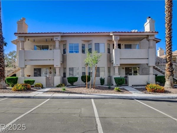 921 Sulphur Springs Lane , Unit 201, Las Vegas, NV 89128
