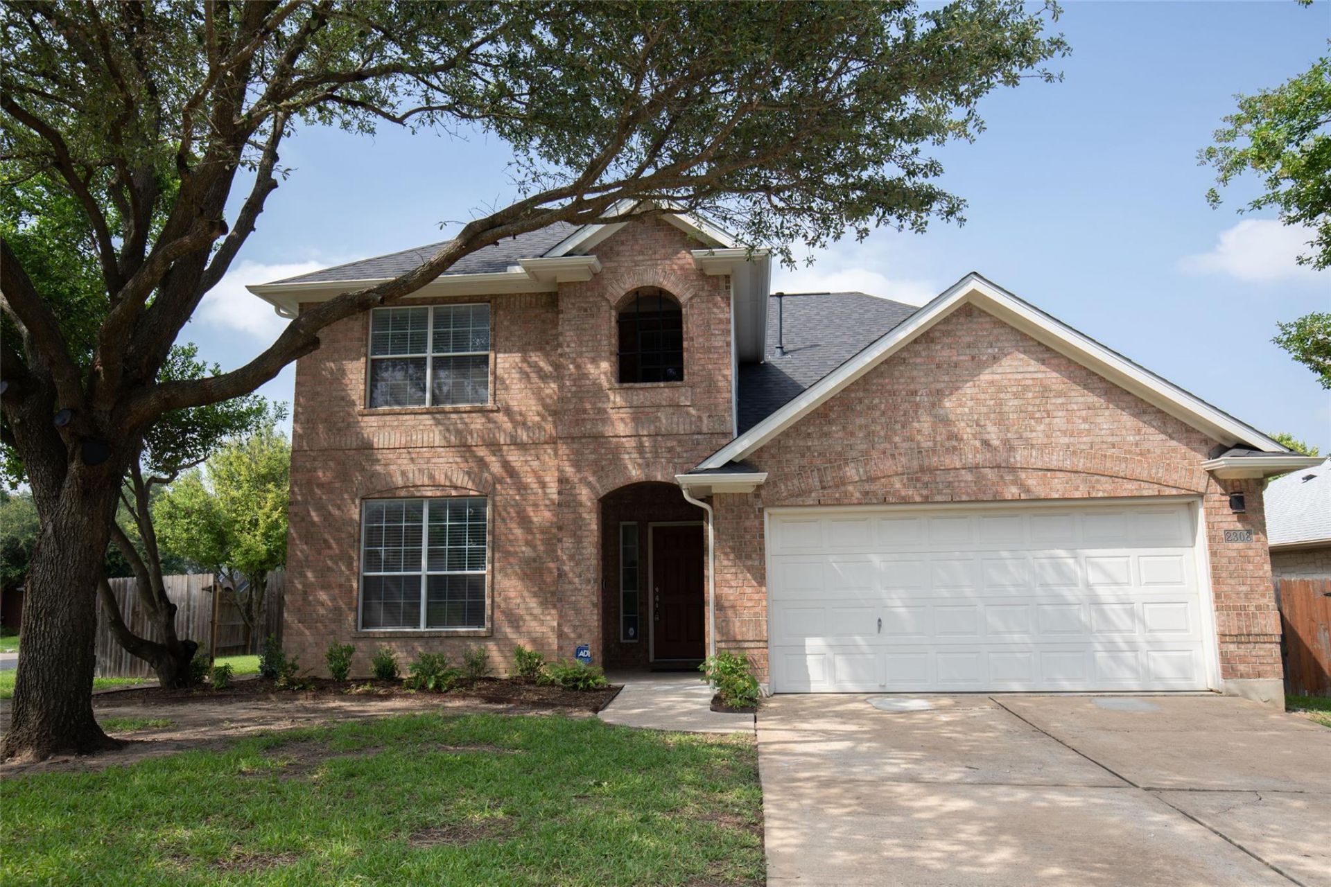 2308 Lou John St, Austin, TX 78727 Main Photo