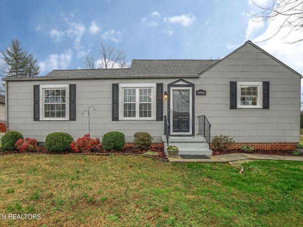 1908 Sevierville Rd, Maryville, TN 37804