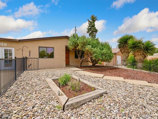 1028 Avenida De Las Campanas , Santa Fe, NM 87507