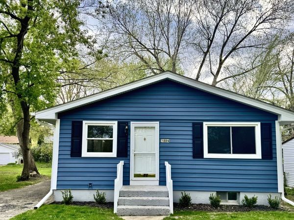 1224 Landon Avenue , Winthrop Harbor, IL 60096