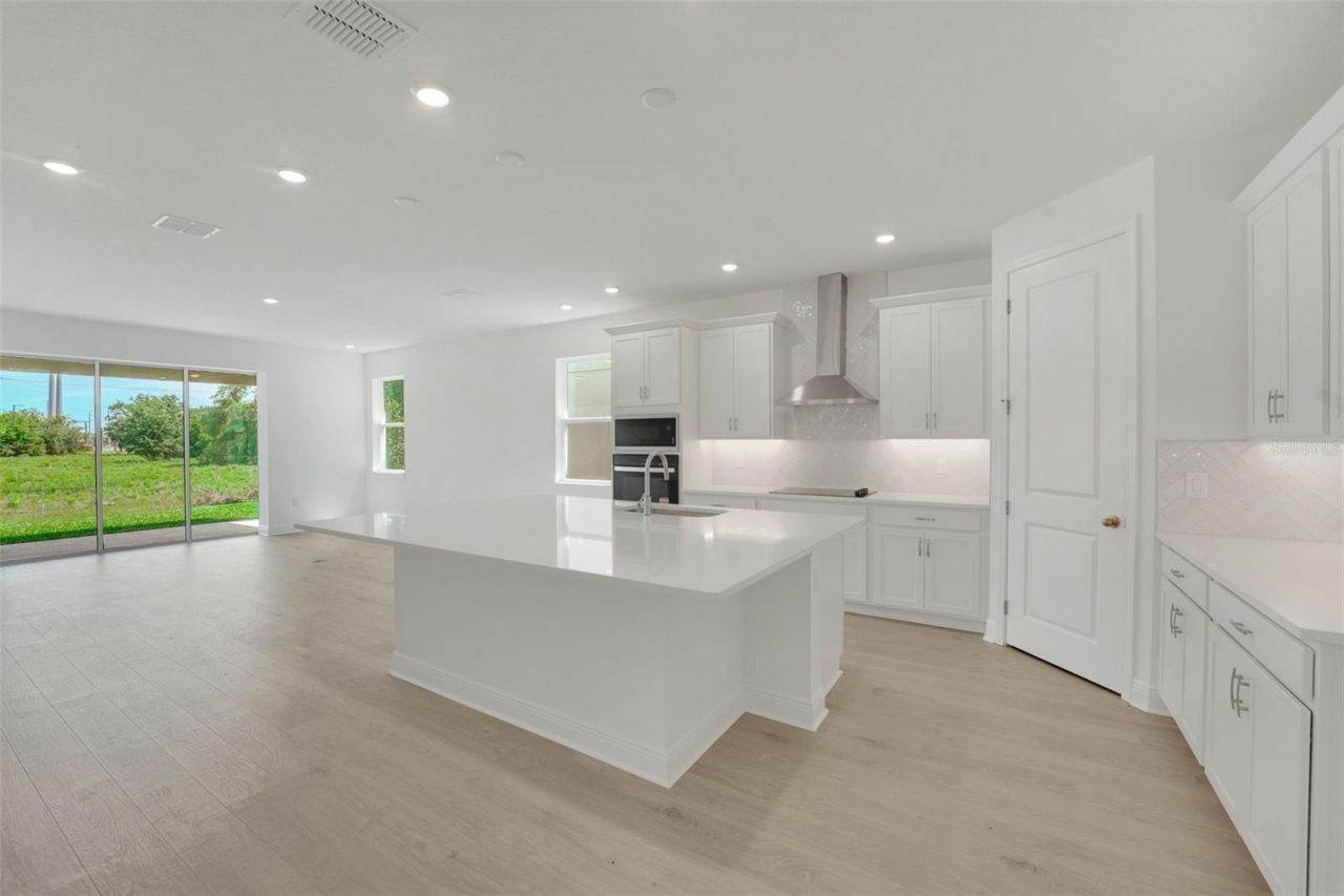 15081 Tea Tree Drive , Winter Garden, FL 34787 Photo