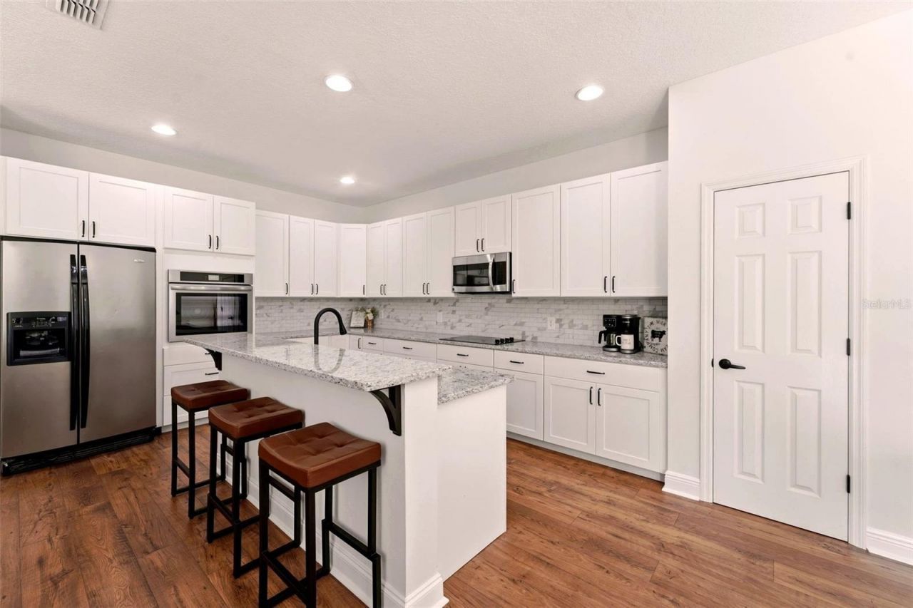 10143 Malpas Point, Orlando, FL 32832 Photo
