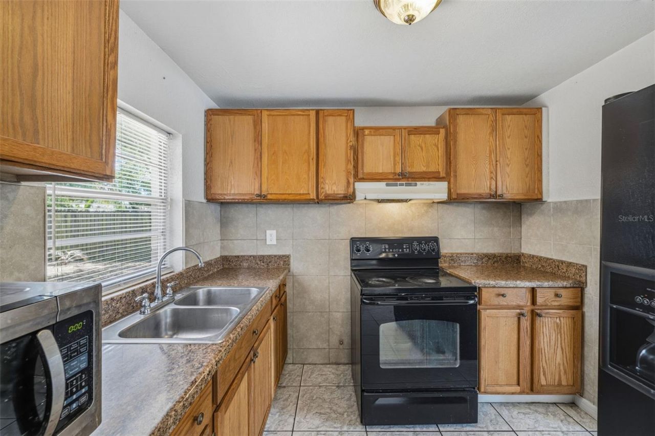 10015 N 23rd Street, Tampa, FL 33612 Photo