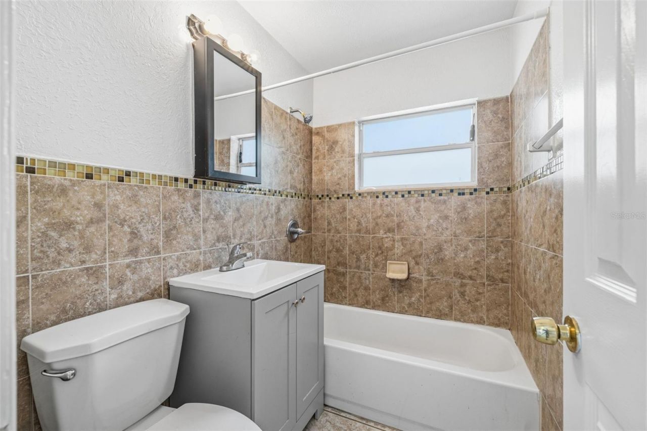 10015 N 23rd Street, Tampa, FL 33612 Photo