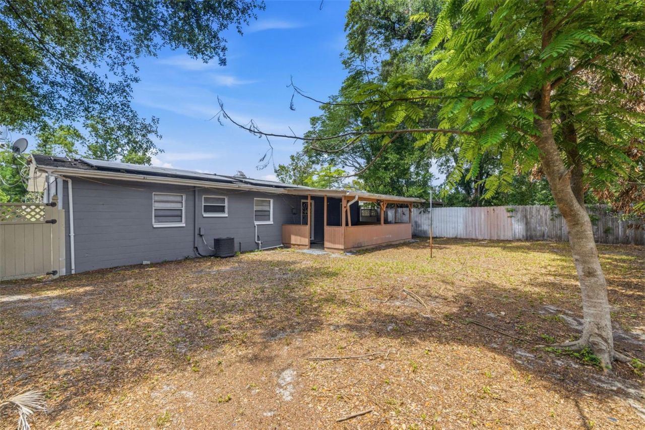 10015 N 23rd Street, Tampa, FL 33612 Photo
