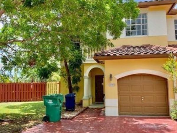 5090 SW 136th Ave, Miramar, FL 33027