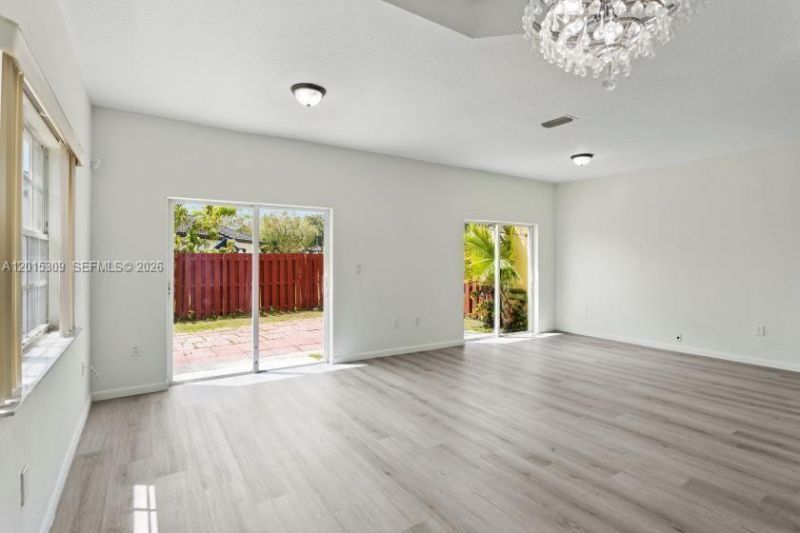 5090 SW 136th Ave, Miramar, FL 33027 Photo