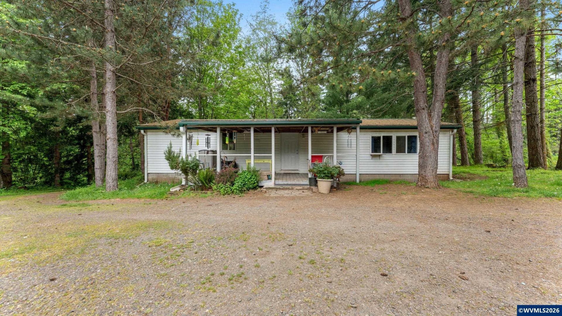 31484 SE Woodland Rd, Estacada, OR 97023 Main Photo