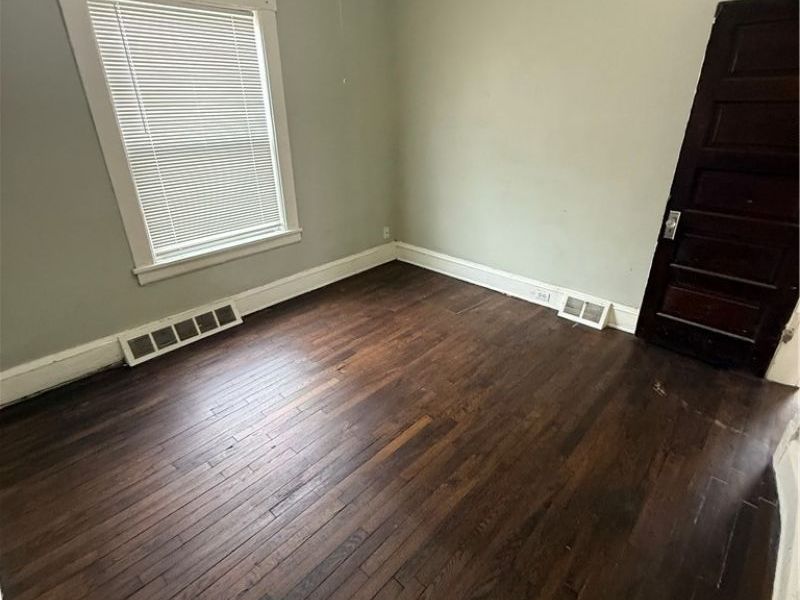 919 Ansel Road, Cleveland, OH 44103 Photo 11
