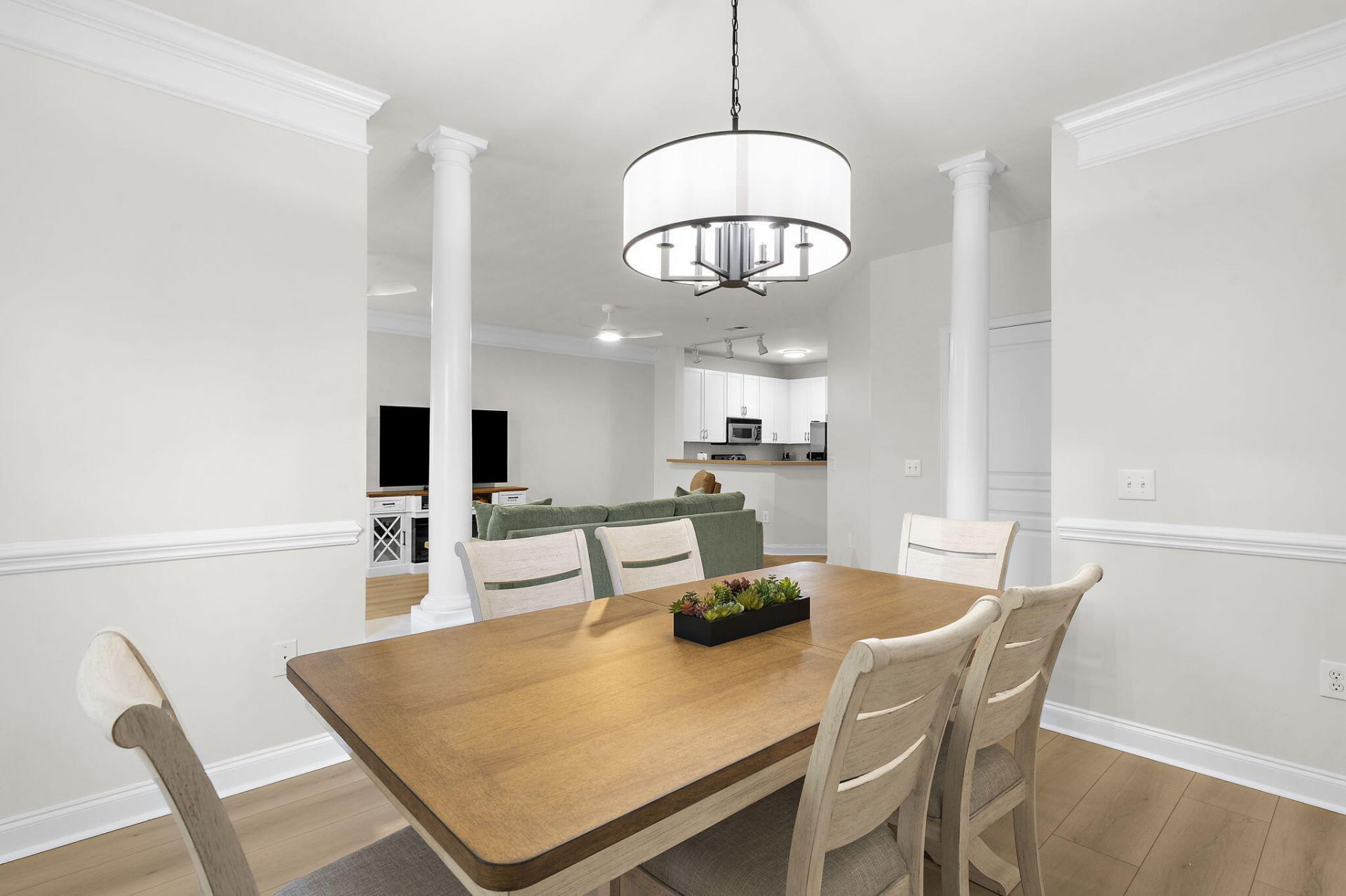 2014 Basildon Road Photo 14