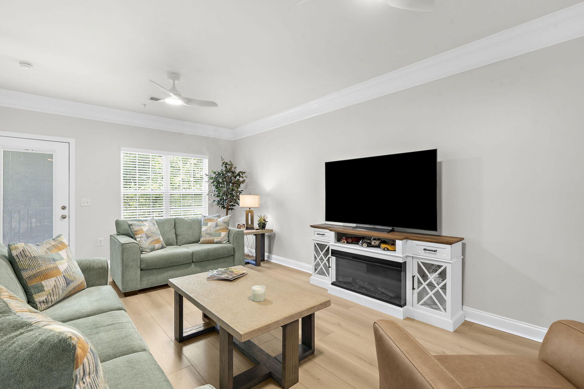 2014 Basildon Road Photo 4