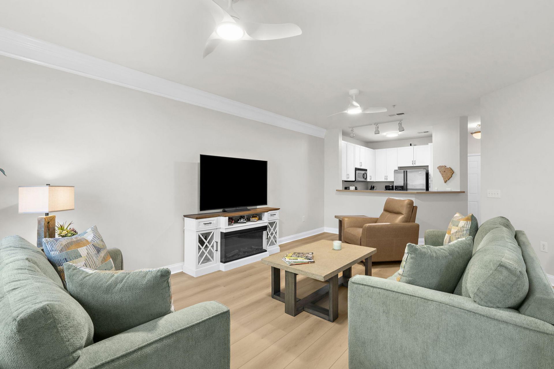 2014 Basildon Road Photo 6
