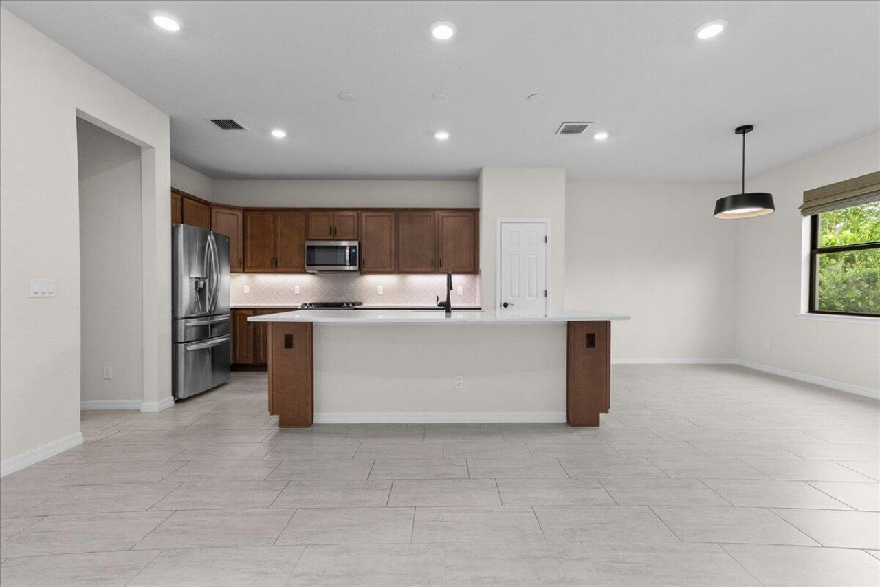 640 SE Monet Drive, Port Saint Lucie, FL 34984 Photo