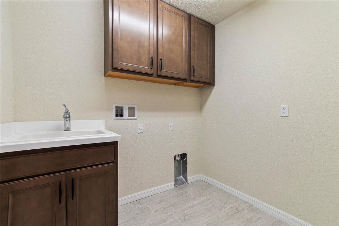 640 SE Monet Drive, Port Saint Lucie, FL 34984 Photo