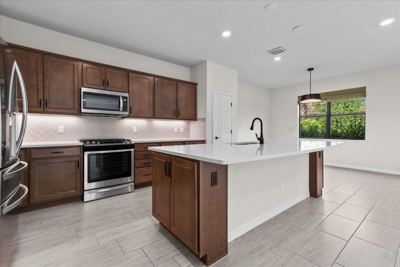 640 SE Monet Drive, Port Saint Lucie, FL 34984 Photo