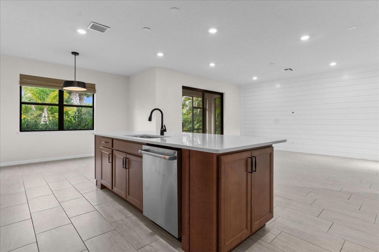 640 SE Monet Drive, Port Saint Lucie, FL 34984 Photo