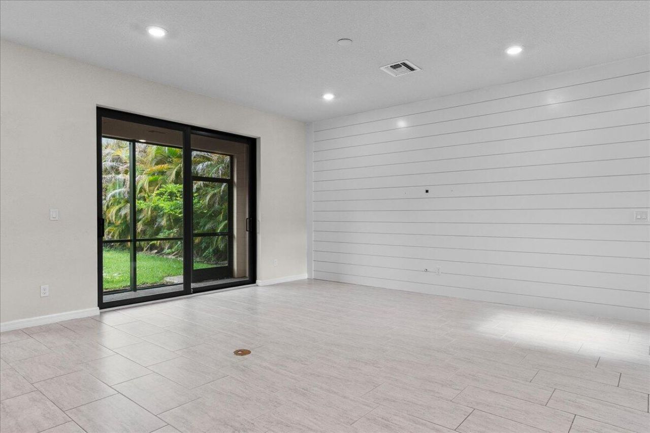 640 SE Monet Drive, Port Saint Lucie, FL 34984 Photo