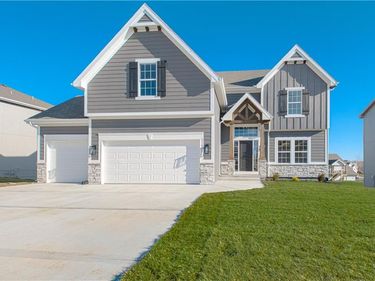 6004 NE 118th Street, Kansas City, MO 64156