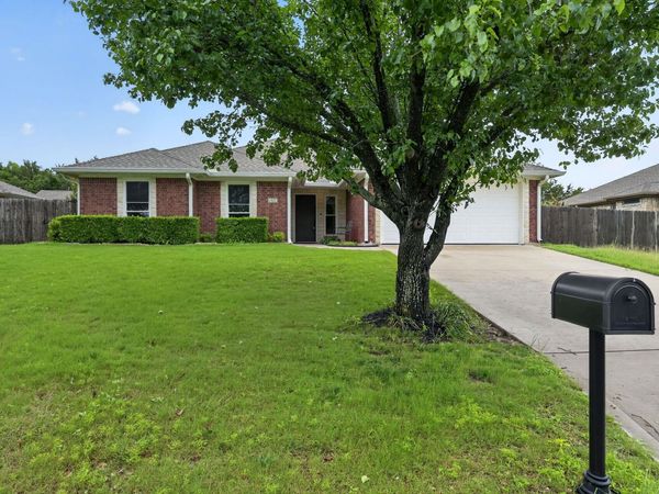 1507 E Johnson ST, Burnet, TX 78611