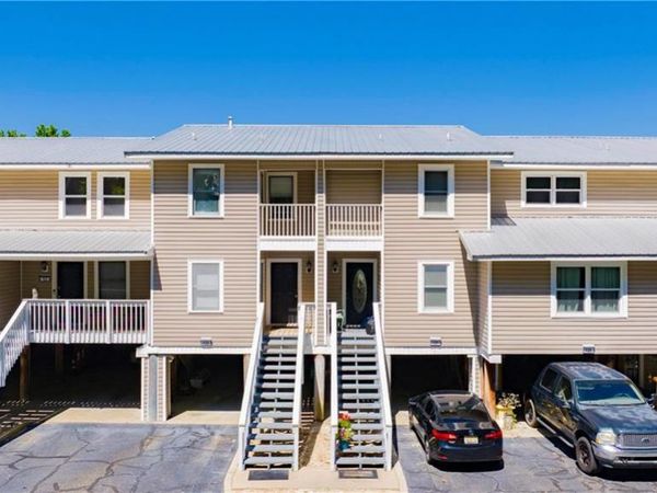 6 Yacht Club Drive, Unit 121, Daphne, AL 36526